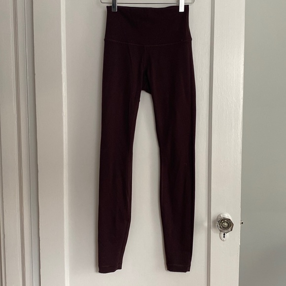 Lululemon High Rise Wunder Under - Picture 3 of 5